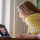 Image for article titled The Pros And Cons Of A Long-Distance Relationship